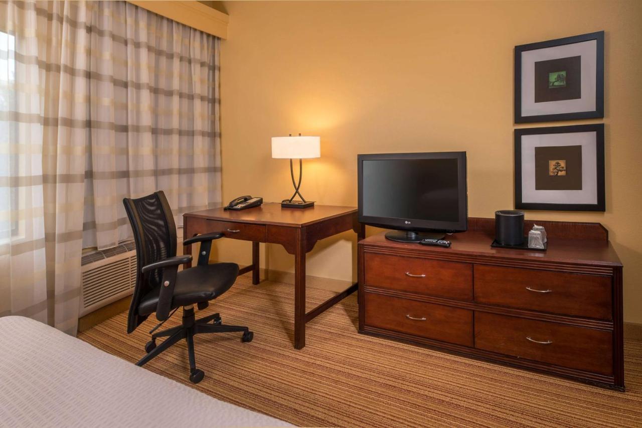 Sonesta Select Durham Research Triangle Park Hotel Exterior foto