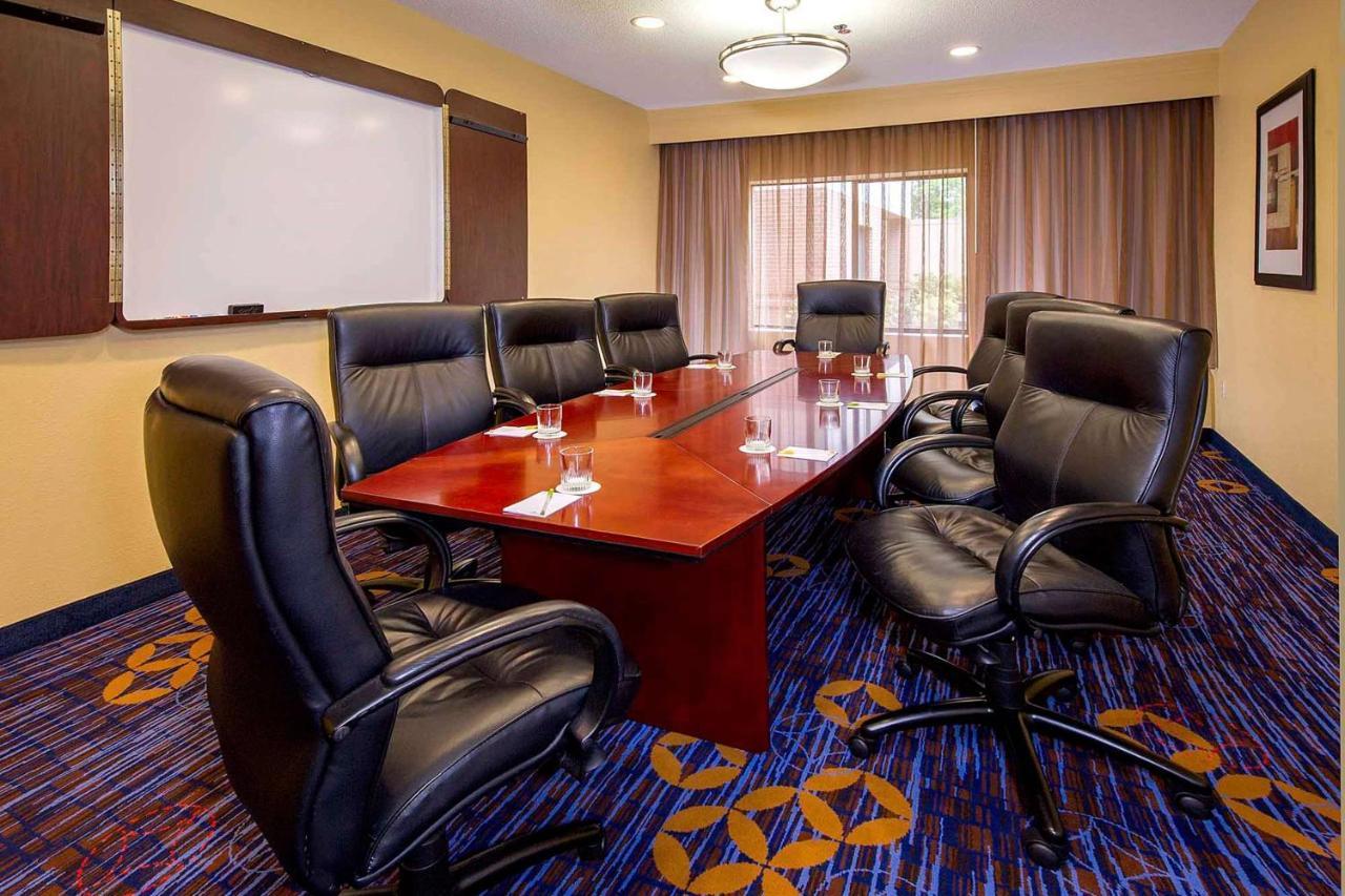 Sonesta Select Durham Research Triangle Park Hotel Exterior foto